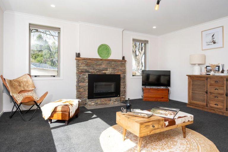 Photo of property in 7 Miller Street, Otane, 4202