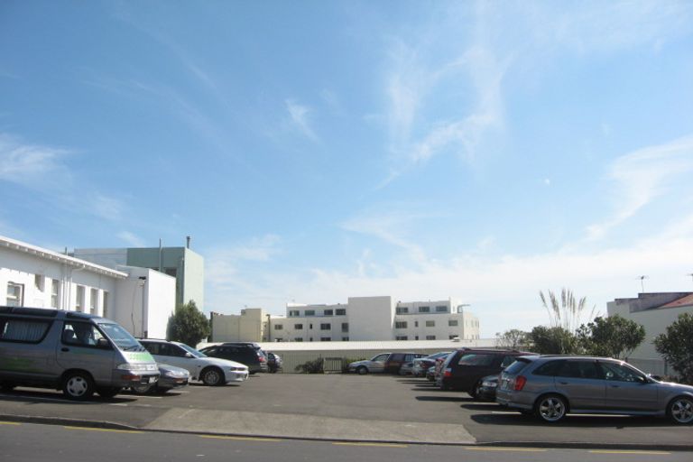 Photo of property in 29 Queen Street, New Plymouth, 4310