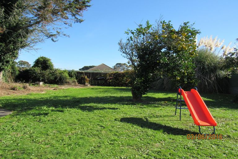 Photo of property in 3 Chisholm Street, Huntly, 3700