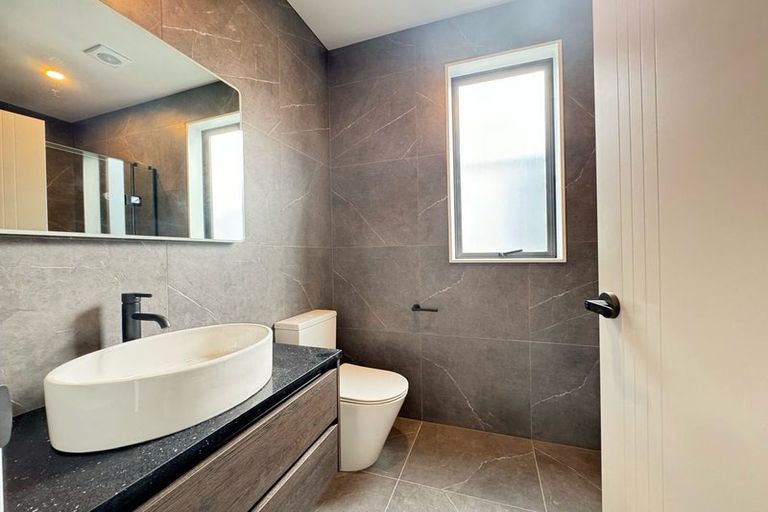 Photo of property in 105 Limestone Drive, Hobsonville, Auckland, 0616