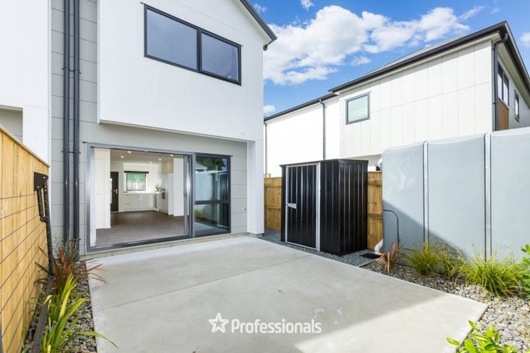 Photo of property in 3/104 Martin Street, Wallaceville, Upper Hutt, 5018