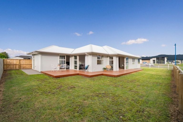 Photo of property in 106 Kupe Drive, Whitianga, 3510