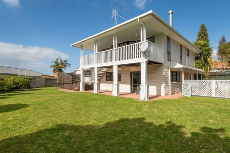 Photo of property in 9 Hinton Place, Pyes Pa, Tauranga, 3112