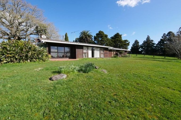 Photo of property in 1187a Great South Road, Runciman, Drury, 2578