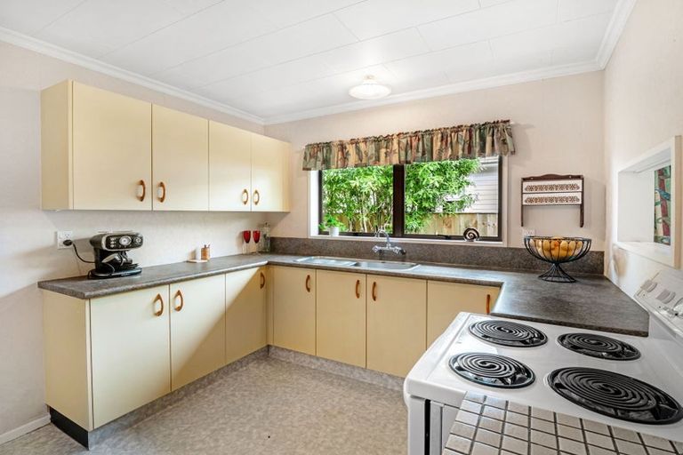 Photo of property in 250-252 Albert Street, Hokowhitu, Palmerston North, 4410