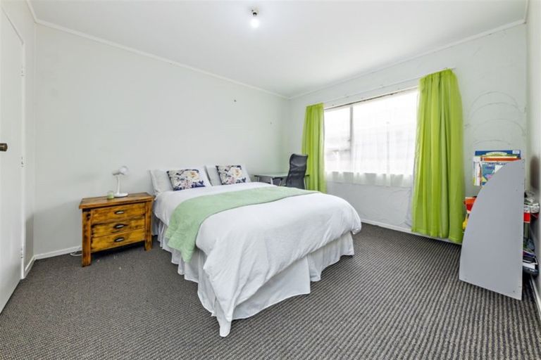 Photo of property in 2/85 Victoria Road, Papatoetoe, Auckland, 2025