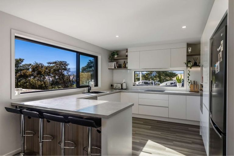 Photo of property in 64 Golf Road, Wakefield, 7025