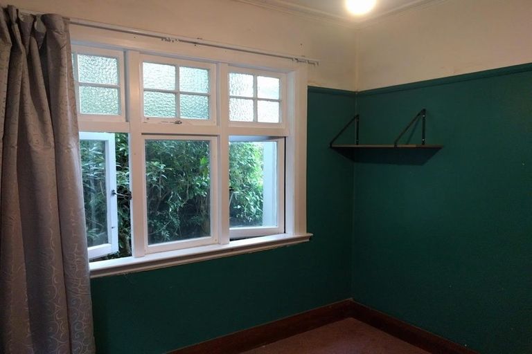 Photo of property in 64 Norway Street, Aro Valley, Wellington, 6012