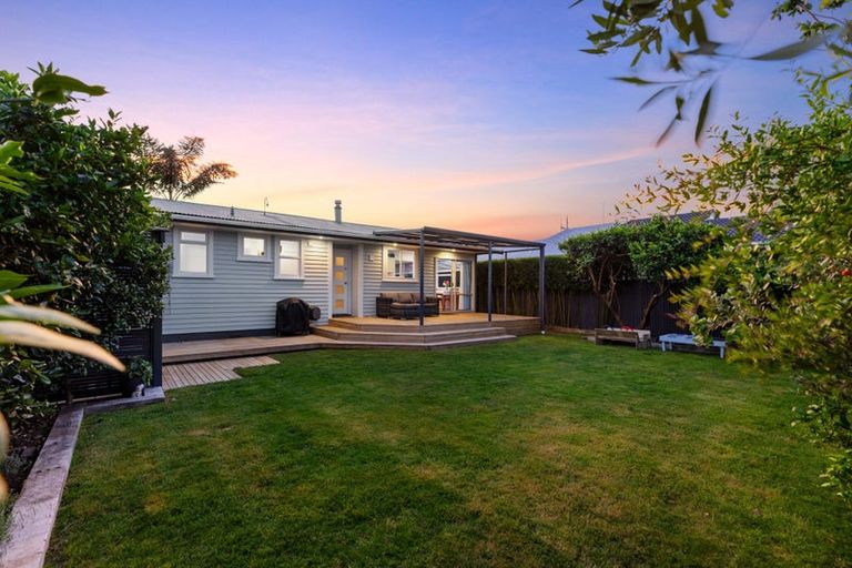 Photo of property in 1 Carter Street, Mount Maunganui, 3116