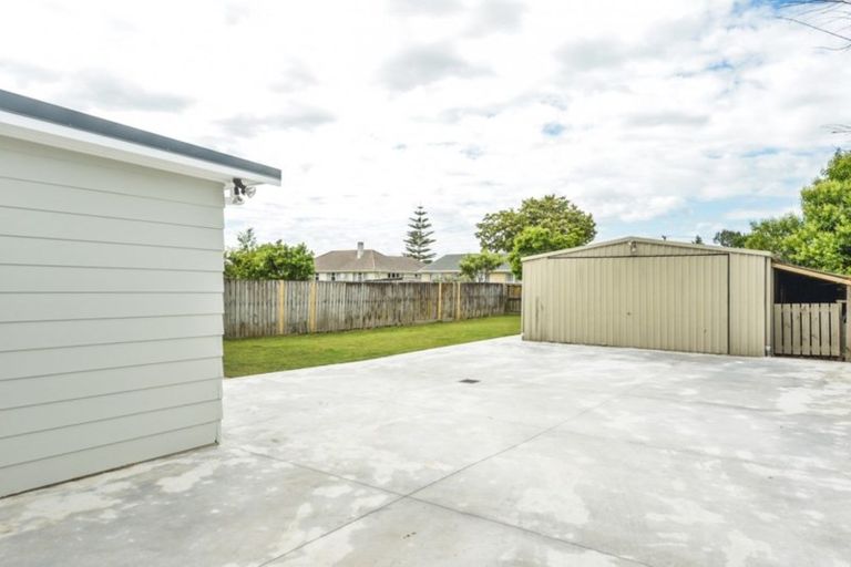 Photo of property in 82 Holland Road, Fairfield, Hamilton, 3214