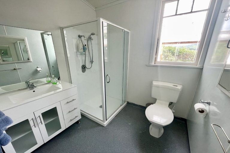 Photo of property in 26 Central Terrace, Kelburn, Wellington, 6012