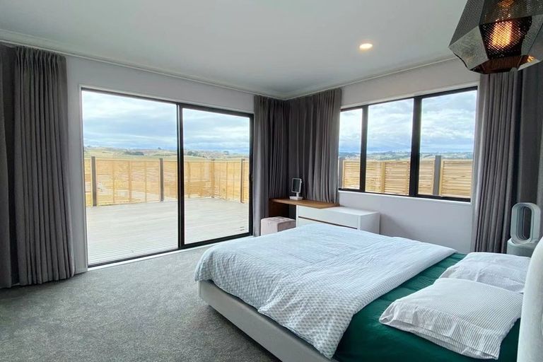 Photo of property in 22 Skiffington Road, Pokeno, 2402