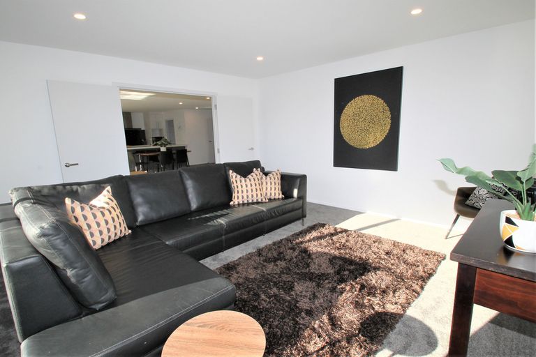 Photo of property in 38 Owhiro Avenue, Mosgiel, 9024