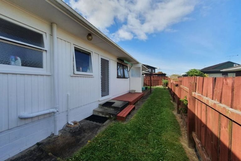 Photo of property in 1/553 Weymouth Road, Weymouth, Auckland, 2103