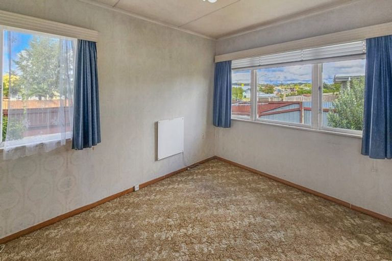 Photo of property in 1-3 Rochester Street, Tamatea, Napier, 4112