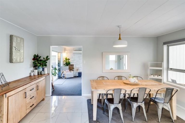 Photo of property in 62 Rogers Road, Bay View, Napier, 4104