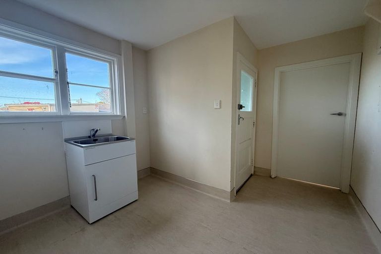 Photo of property in 5 Hooker Avenue, Bryndwr, Christchurch, 8053