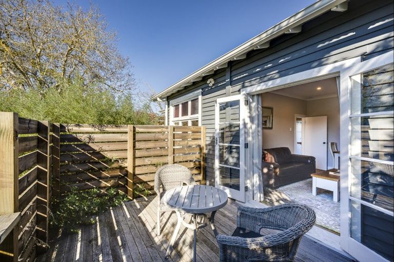 Photo of property in 461 Saint Georges Road, Havelock North, 4130