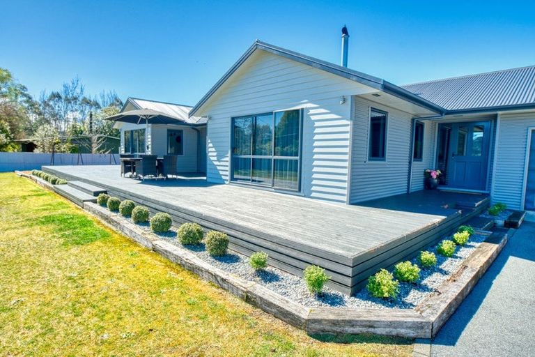 Photo of property in 22-24 Golf Links Road, Kaiata, Greymouth, 7805