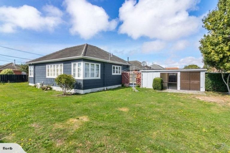 Photo of property in 27 Holland Street, Avonside, Christchurch, 8061