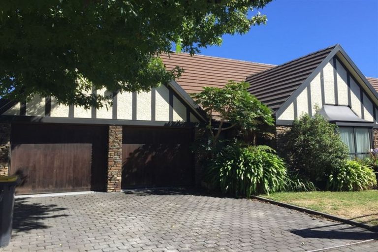 Photo of property in 131 Fendalton Road, Fendalton, Christchurch, 8014