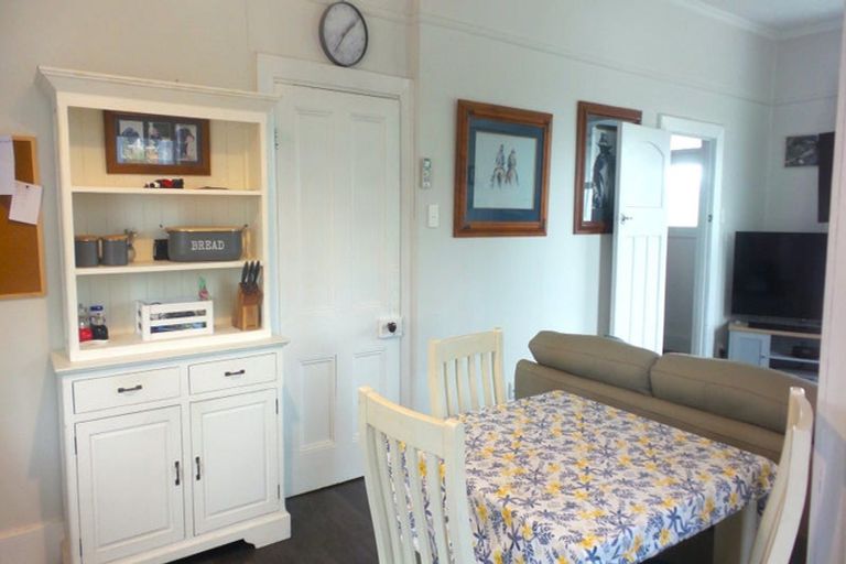 Photo of property in 12 Ewen Road, Temuka, 7920