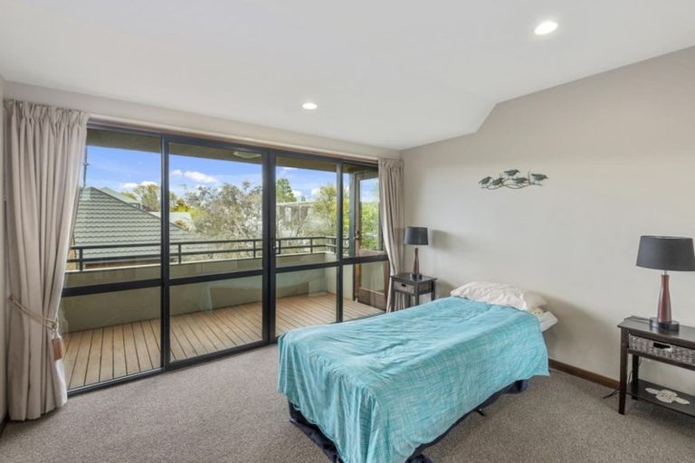 Photo of property in 177a Centaurus Road, Saint Martins, Christchurch, 8022
