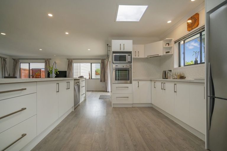 Photo of property in 52 Springbok Avenue, Whitianga, 3510