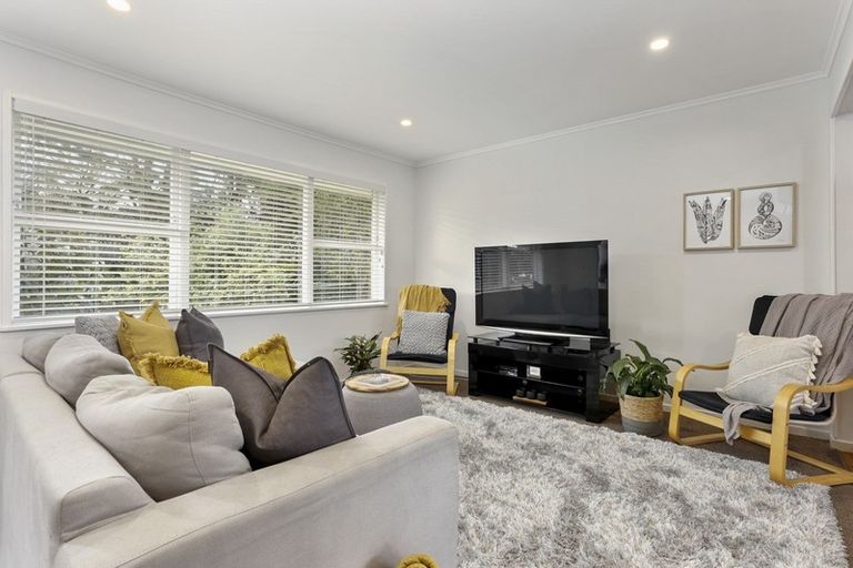 Photo of property in 2/57 Church Road, Mangere Bridge, Auckland, 2022