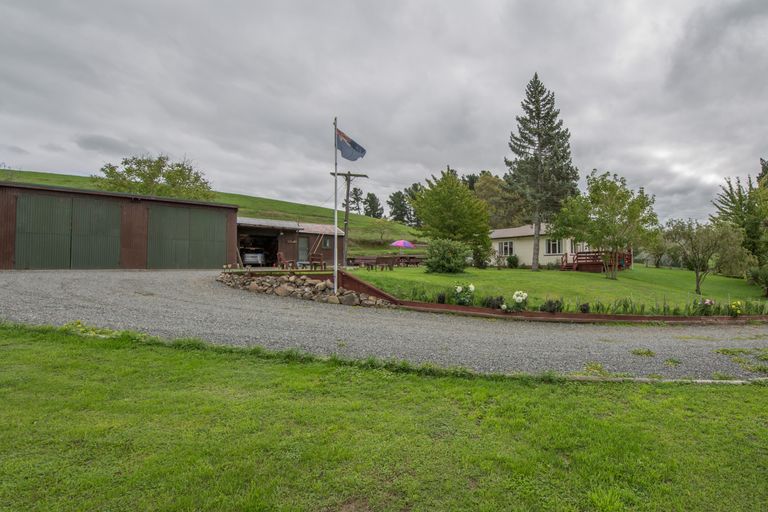 Photo of property in 967 Leader Road West, Waiau, Cheviot, 7384