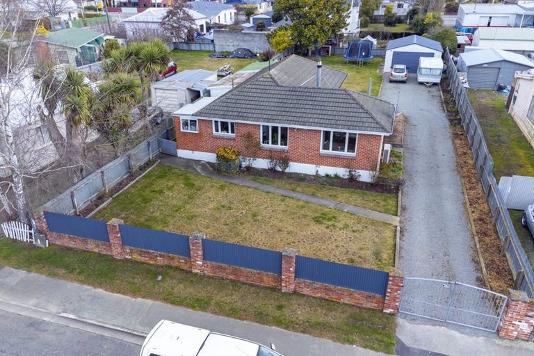 Photo of property in 27 Allnatt Street, Temuka, 7920