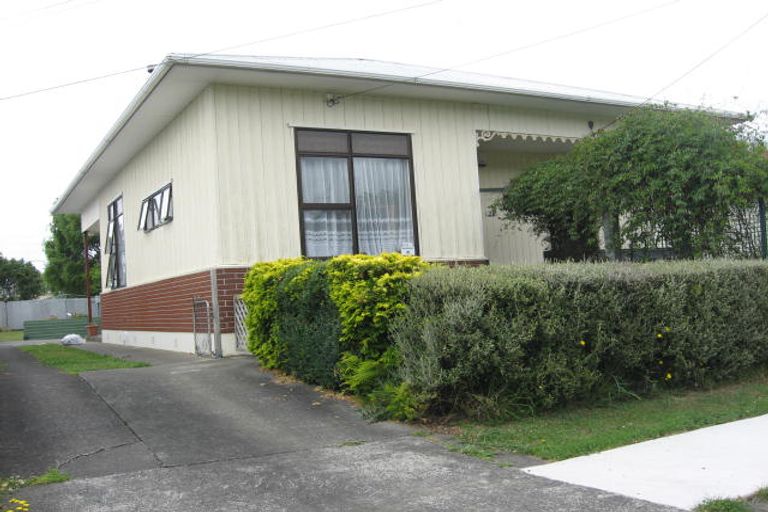 Photo of property in 27 Ballance Street, Aramoho, Whanganui, 4500