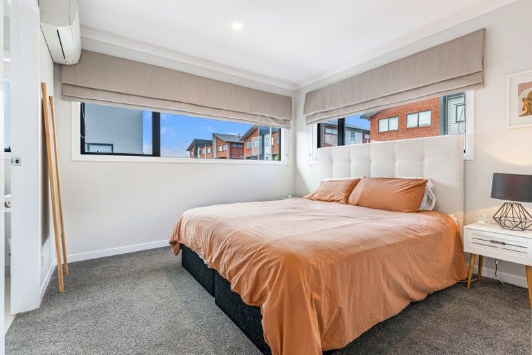 Photo of property in 9a Ian Morrison Road, Hobsonville, Auckland, 0616