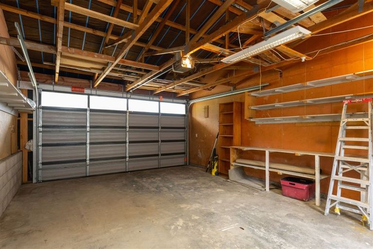 Photo of property in 12 Rimu Terrace, Waikawa, Picton, 7220