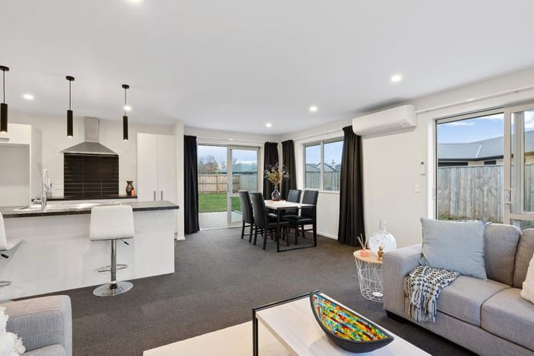 Photo of property in 34 Hilton Drive, Amberley, 7410