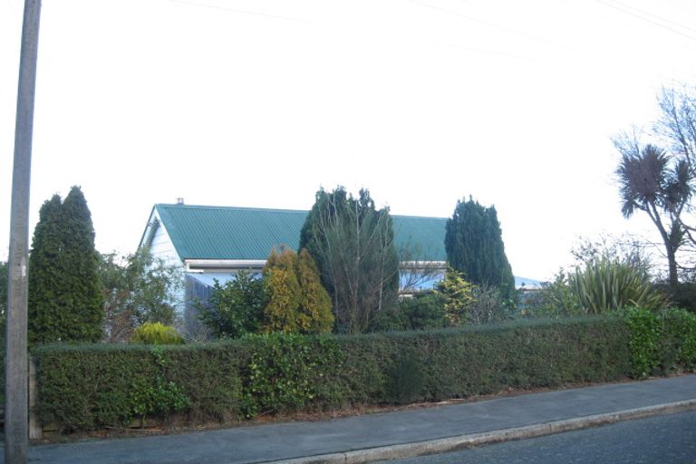 Photo of property in 18 Matai Street, Ravensbourne, Dunedin, 9022