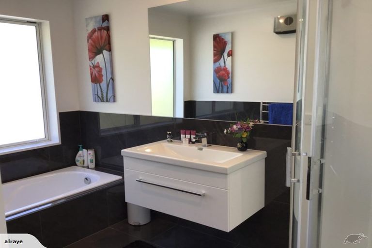 Photo of property in 7 Teviotview Place, Amberley, 7410