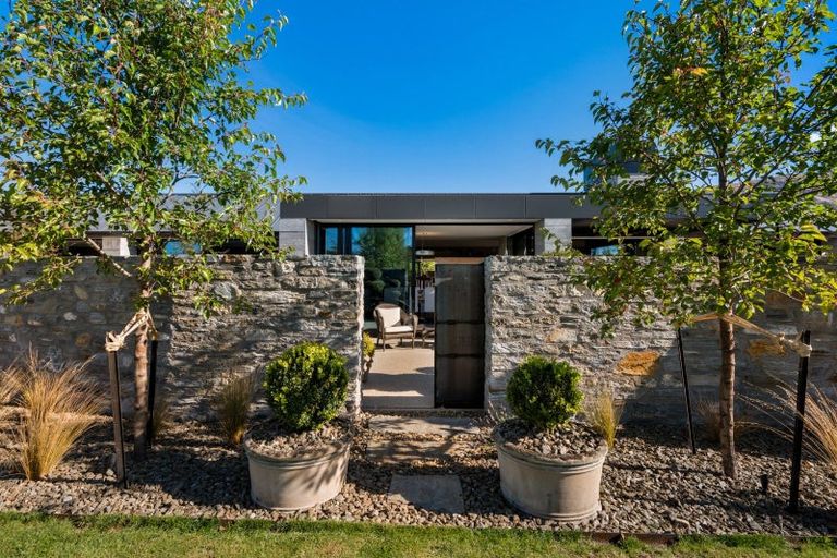 Photo of property in 24 Mountain View Drive, Wanaka, 9382
