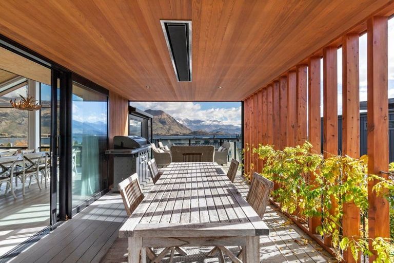 Photo of property in 23 Westview Road, Wanaka, 9305