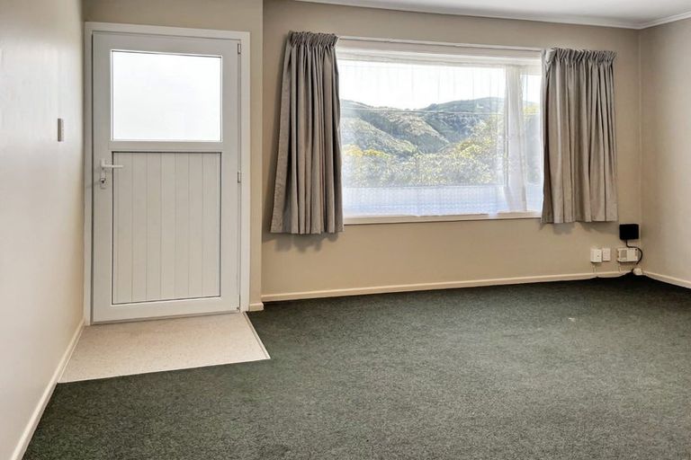 Photo of property in 35 Dunns Street, Silverstream, Upper Hutt, 5019