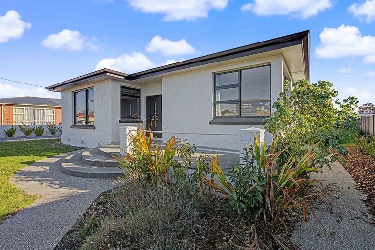 Photo of property in 101 Robertson Street, Gore, 9710