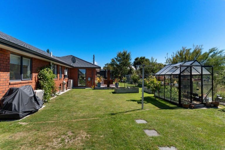 Photo of property in 9d Moreton Road, Carterton, 5713