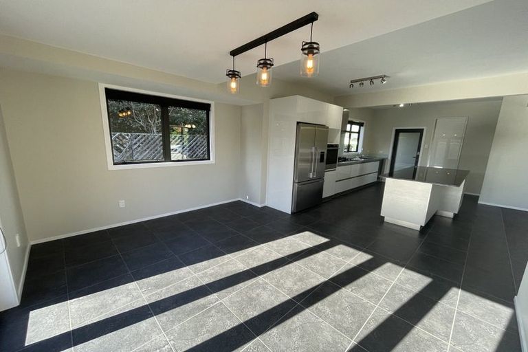 Photo of property in 23 List Street, Welbourn, New Plymouth, 4310
