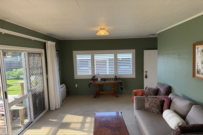 Photo of property in 212 Terrace Road, Parkvale, Hastings, 4122
