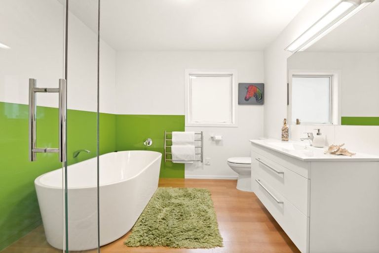 Photo of property in 1a Portland Place, Shiel Hill, Dunedin, 9013