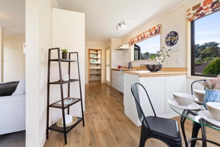 Photo of property in 17 Capricorn Place, Browns Bay, Auckland, 0630