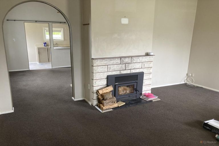 Photo of property in 19 Edward Street, Waimate, 7924