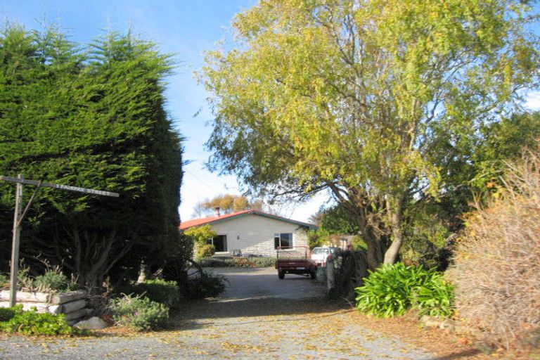 Photo of property in 1 Fairfax Street, Kakanui, Oamaru, 9495