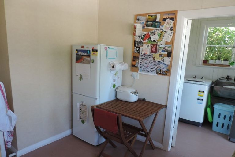 Photo of property in 66 Norton Park Avenue, Fairfield, Lower Hutt, 5011