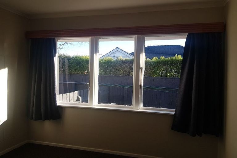 Photo of property in 3/34 Heretaunga Square, Silverstream, Upper Hutt, 5019